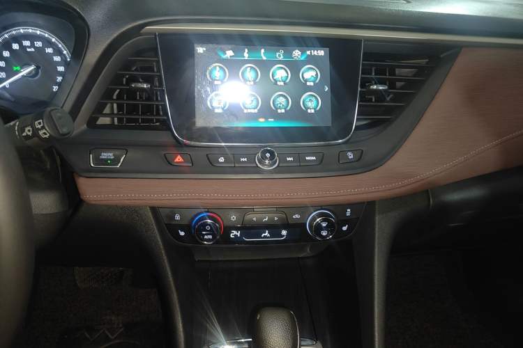 Used Buick GL6 2019 18T 6-Seater Connected Luxury Version China VI Standard
