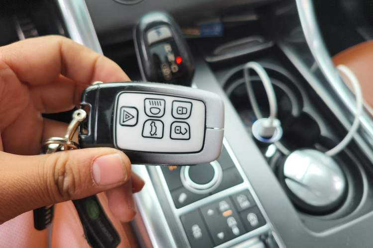 Used Land Rover Range Rover Sport 2017 3.0 SC V6 HSE DYNAMIC
