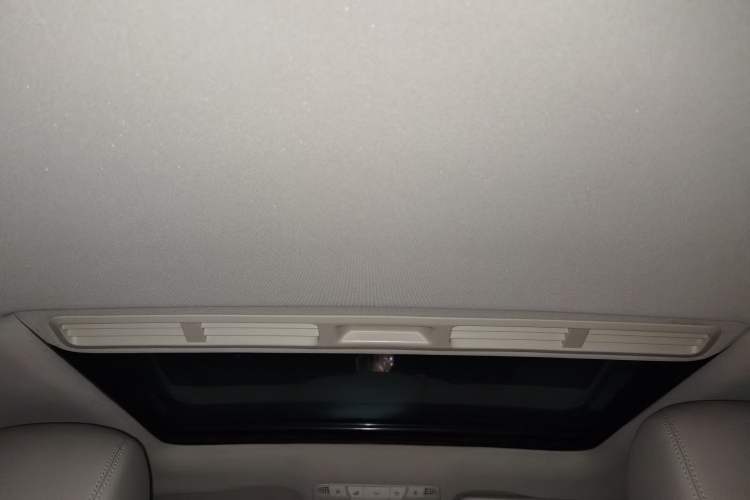 Used Mercedes-Benz C-Class 2017 Restyled C 180 L Fashion Edition Sport Version