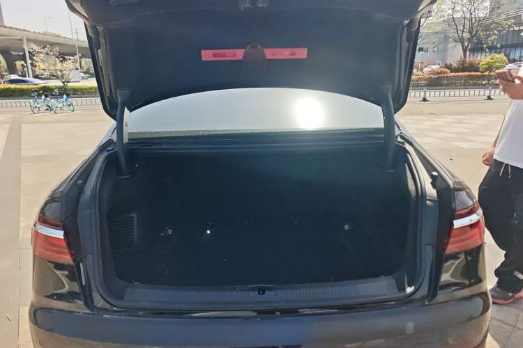 Used Audi A8 2024 A8L 50 TFSI quattro Prestige Edition
