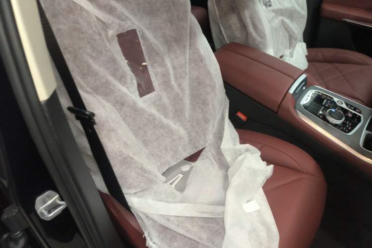 Used BMW X5 2026 Model, xDrive 30Li Prestige M Sport Night Package
