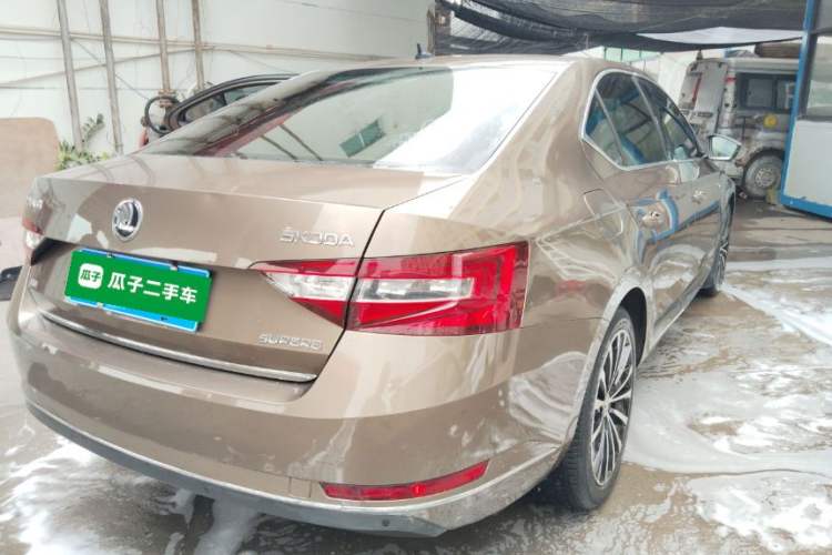 Used Skoda Superb 2016 TSI330 DSG Smart Drive Edition