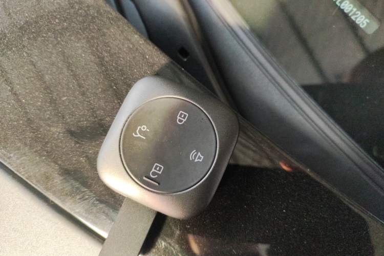 Used Volvo Volvo XC70 Plug-in Hybrid 2026 Model Four-Wheel Drive Long-Range Ultra