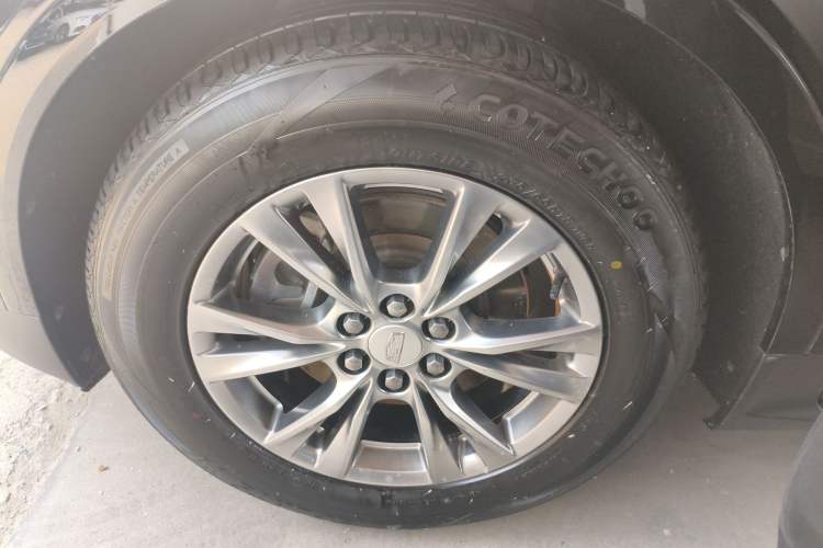 Used Cadillac XT5 2020 Revised Version 28T Luxury Edition
