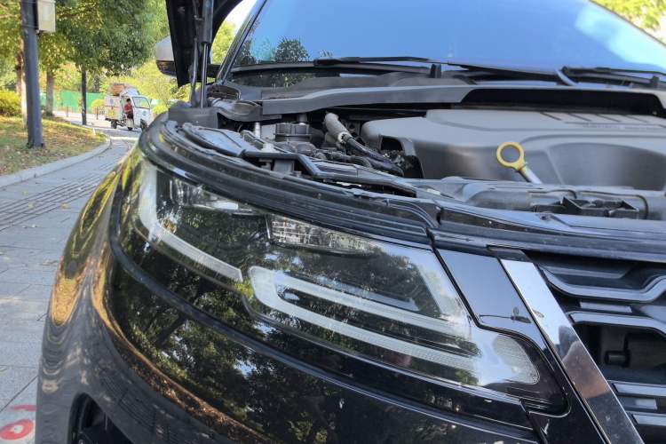 Used Land Rover Range Evoque 2021 Range Rover Velar L 249PS R-Dynamic First Edition