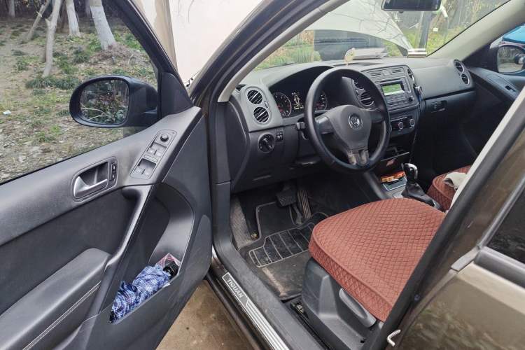 Used Volkswagen Tiguan L 2015 1.8TSI Automatic Two-Wheel Drive Trend Edition