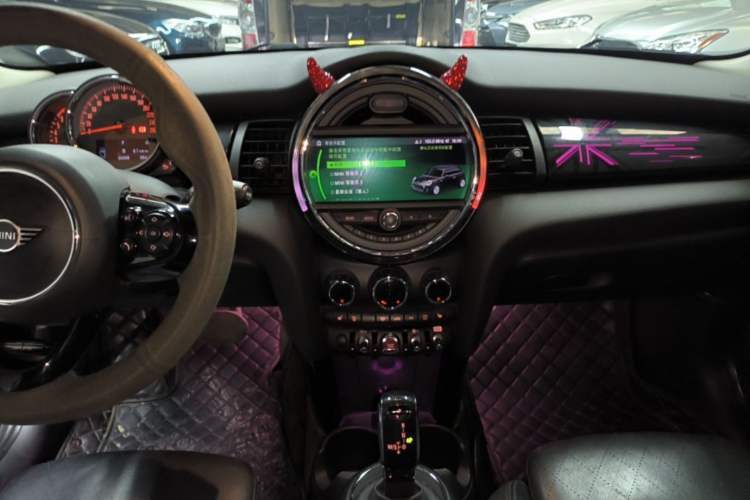 Used MINI 2019 1.5T COOPER Artist Audio And AC Panel