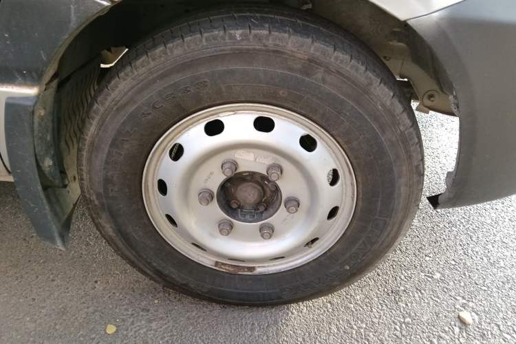 Used JAC Sunray 2022 2.0T Fuel-Efficient King PLUS Express Version Middle-Axis 7-Seater HFC4DB3-2E4