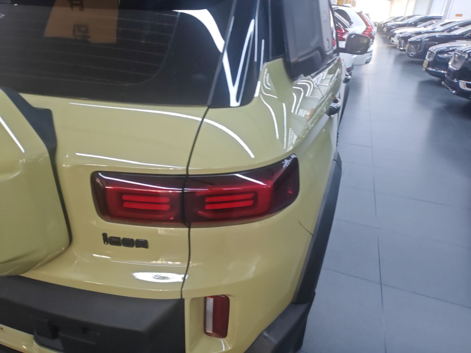 Geely Auto Cowboy 2025 1.5TD Fun-Offroad Version — снимка 9