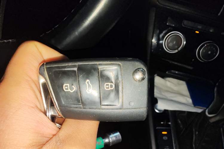 Used Volkswagen Sagitar 2020 280TSI DSG Comfort Version China VI Standard Interior 1