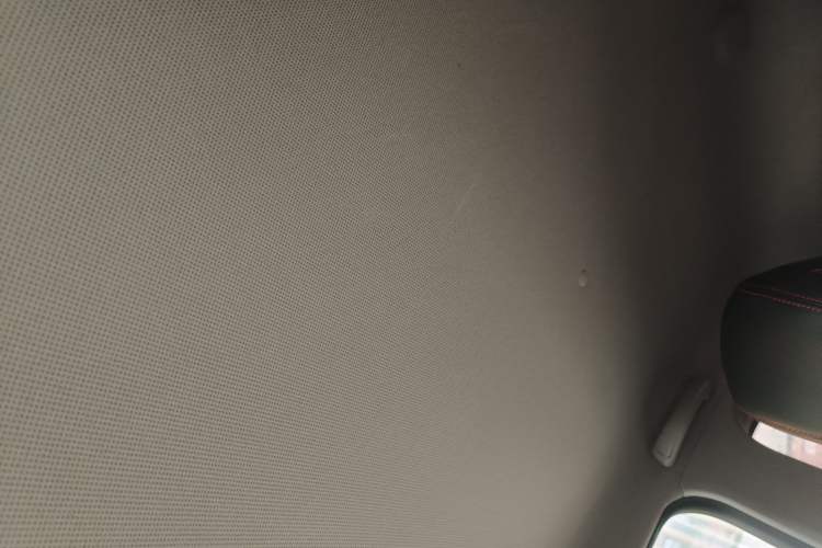 Used Wuling Hongguang MINIEV 2022 Macaron Premium Model – Lithium Iron Phosphate