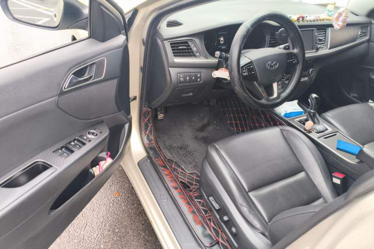 Used Hyundai Mistra 2017 1.8L Automatic Deluxe DLX Model China V Emission Standard Driver Seat