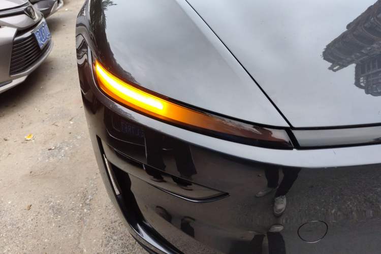 Used Tesla Model Y 2025 Rear-Wheel Drive First Edition
