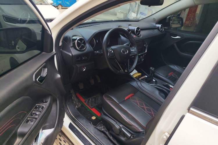 Used Soueast DX3 2018 1.5L Manual Luxury Model Driver Seat