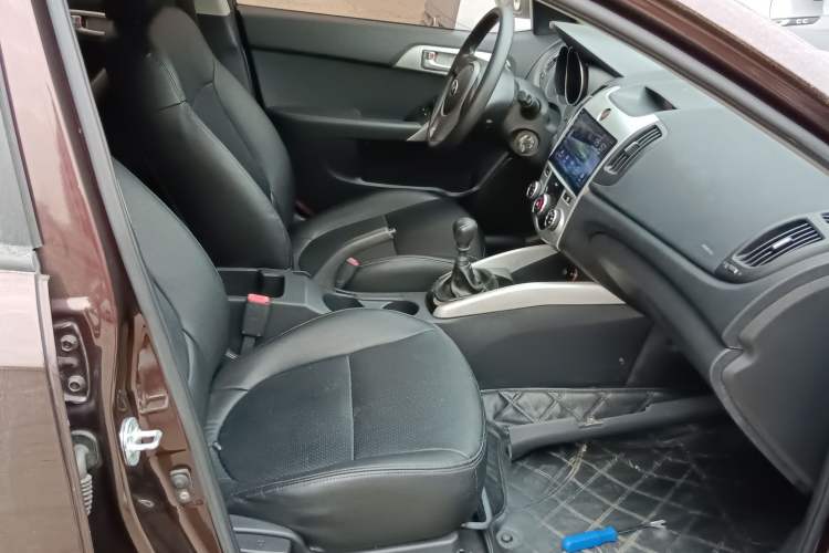 Used Kia Forte 2014 1.6L MT GL