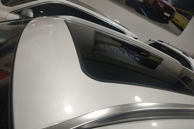 Used BMW X1 2022 sDrive25Li Leading Model Roof