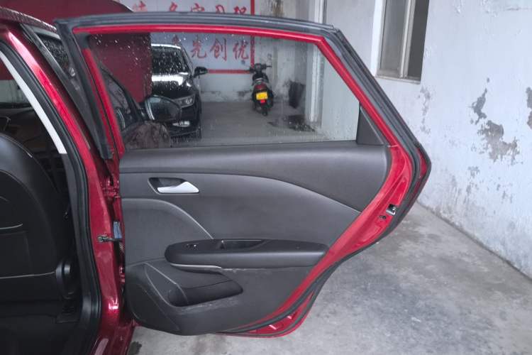 Used Chevrolet Monza 2019 Redline 320T Dual-Clutch Sporty Version China VI Standard