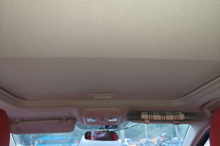 Used Mazda 3 Axela 2016 Sedan 1.5L Automatic Luxury Model