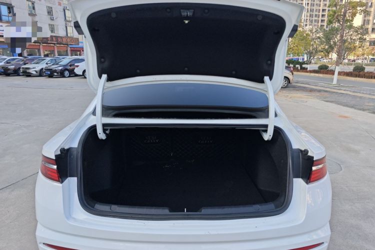 Used Geely Auto Preface 2023 2.0TD Prestige Version