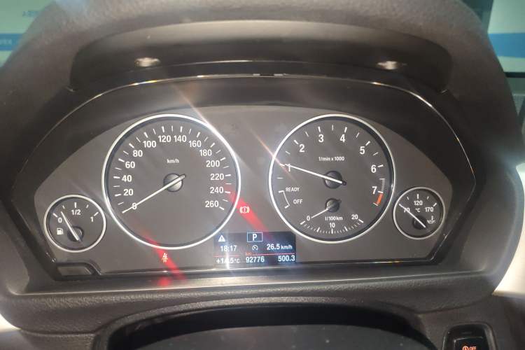 Used BMW 3 Series 2015 320Li Fashion Model
