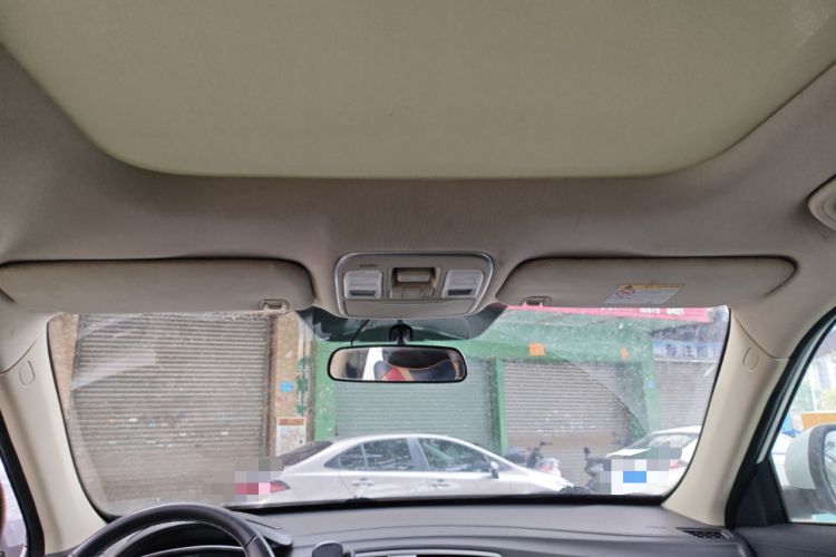 Used Geely Auto Emgrand X7 Sport 2016 2.0L Manual ZhiShang Version
