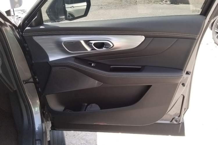 Used GAC Trumpchi GS8 2022 Flagship Series 2.0 TGDI Two-Wheel-Drive Prestige Edition (7 Seats)