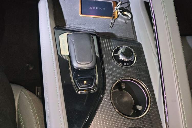 Used Zeekr 001 2021 Ultra-Long Range Dual-Motor YOU Version
