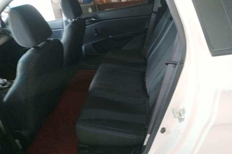 Used Baojun 310W 2020 1.5L Automatic Enjoyment Version China VI Emission Standard