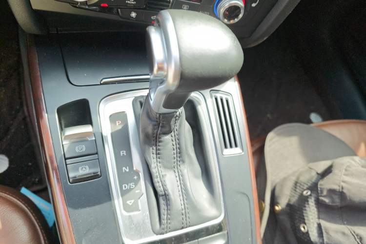 Used Audi A4L 2016 35 TFSI Automatic Comfort Model
