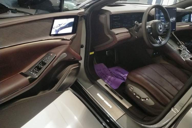 Used Denza Z9GT 2024 1100 4x4 Ultra First Edition