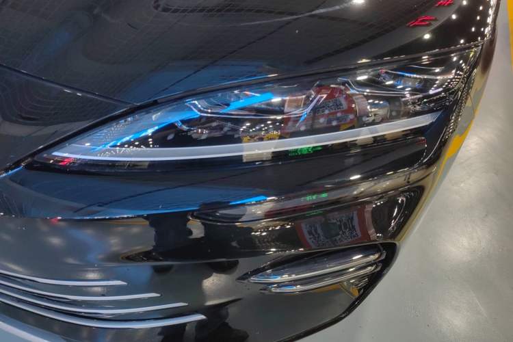 Used BYD Song PLUS New Energy 2023 Champion Edition DM-i 150KM Flagship PLUS Left Front Headlight