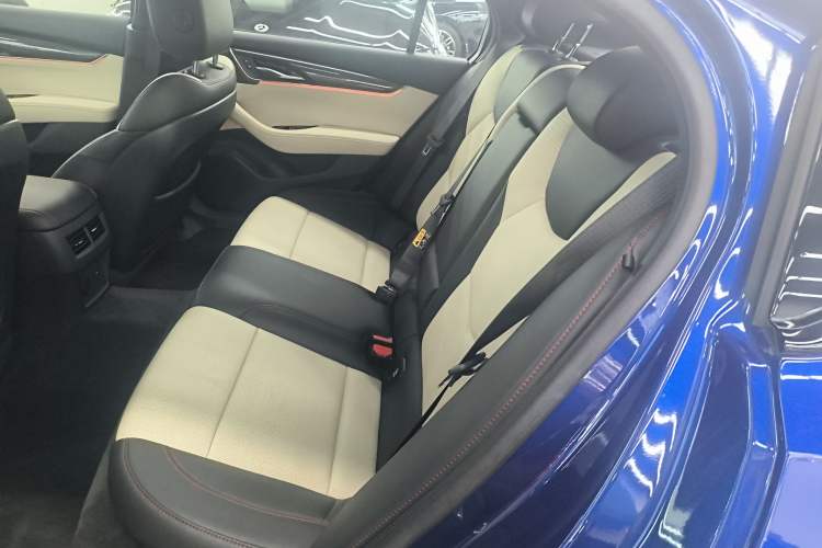 Used Cadillac CT5 2024 28T Platinum Edition Left Rear Seat