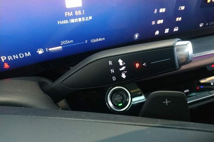 Used Buick Envision 2025 Encore Plus 28T Two-Wheel-Drive Platinum Edition