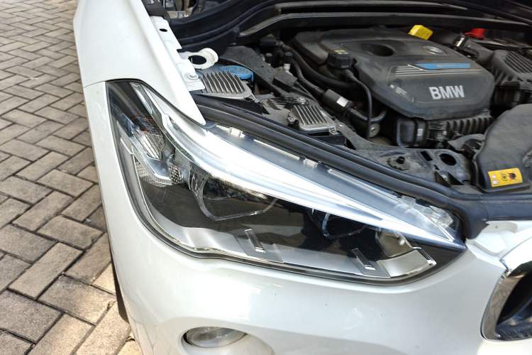 Used BMW X1 New Energy 2018 xDrive25Le Luxury Model Right Front Headlight