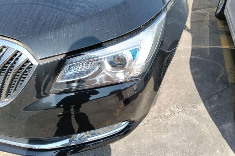 Used Buick LaCrosse 2013 2.4L SIDI Leading Comfort Version