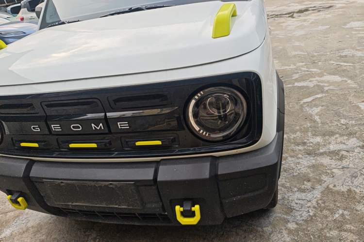 Used Geely Galaxy Panda 2025 210km Panda Rider Left Front Headlight