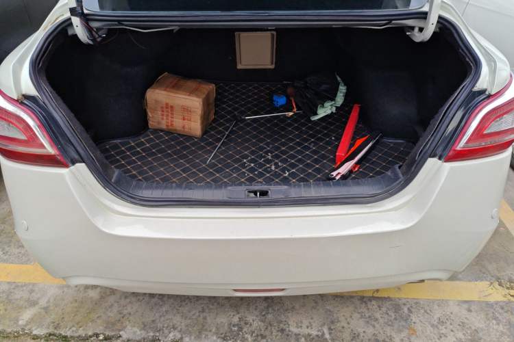 Used Nissan Teana 2013 2.5L XL Leading Edition Trunk