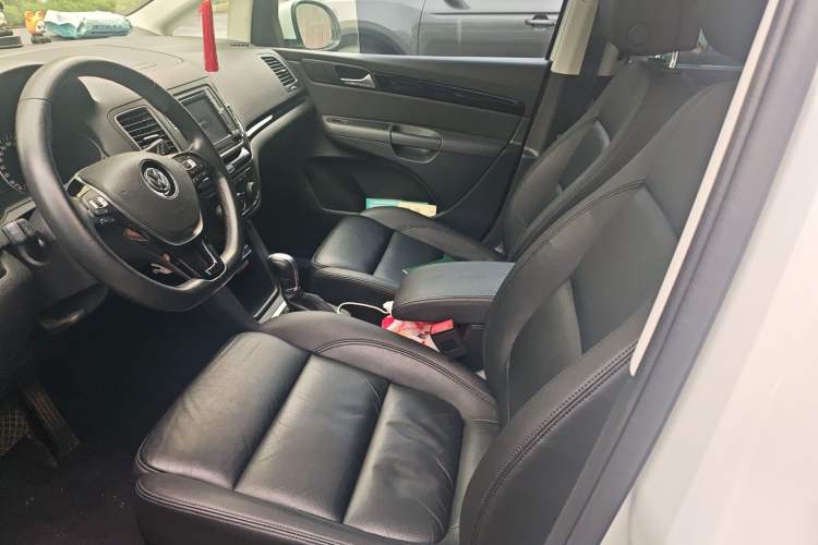 Used Volkswagen Sharan 2018 380TSI Luxury 7-Seater
