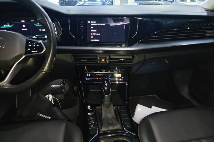 Used Volkswagen Passat 2023 330TSI Starry Elite Edition
