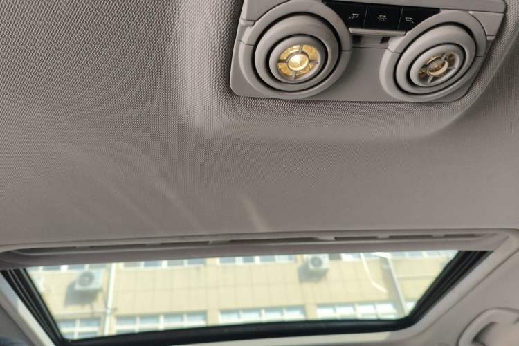 Used BMW 3 Series 2016 316Li Fashion Model
