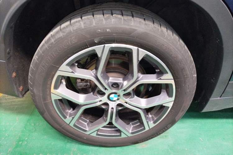 Used BMW X1 2022 sDrive25Li Leading Model Right Rear Wheel Hub
