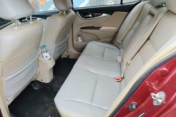 Used Honda Crider 2013 1.8L automatic comfort version Left Rear Seat