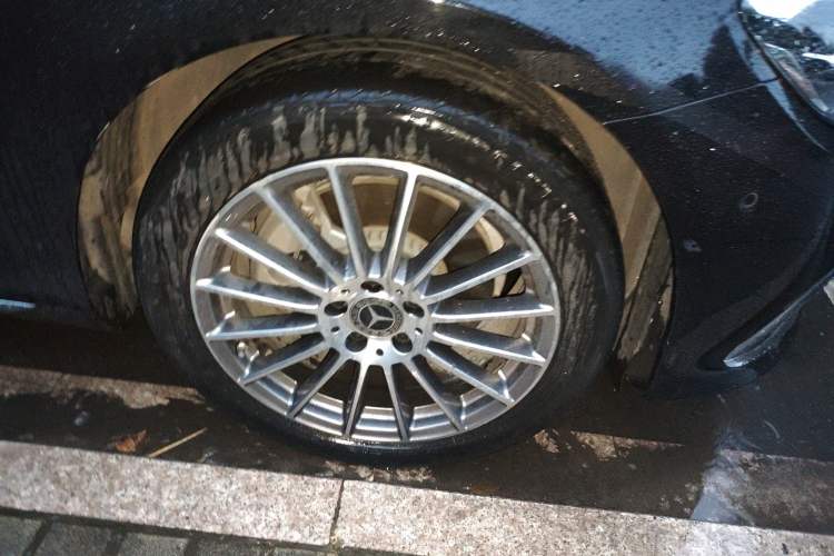 Used Mercedes-Benz E-Class 2023 Facelift E 260 L