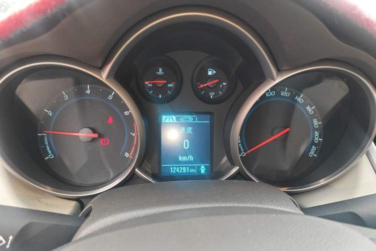 Used Chevrolet Cruze 2015 1.5L Classic SL MT
