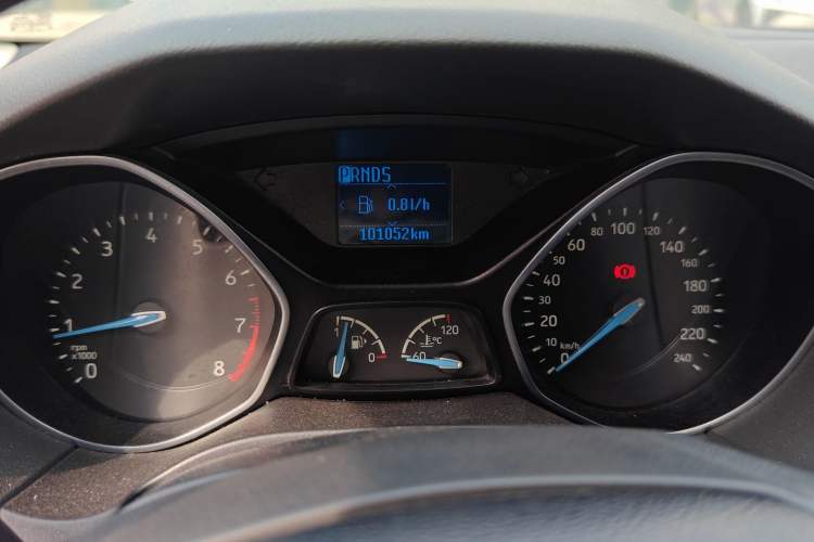 Used Ford Focus 2015 Hatchback 1.6L Automatic Fashion Edition