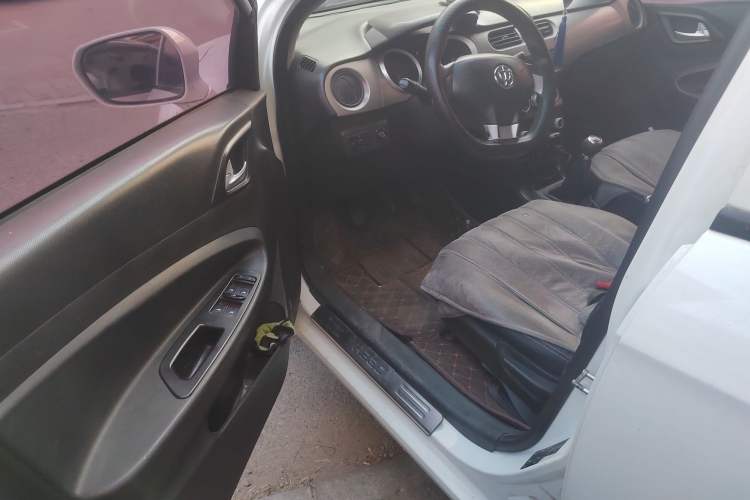 Used Brilliance H230 2012 1.5L Manual Comfort Edition