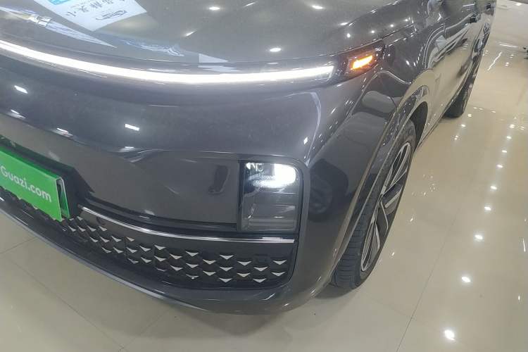 Used Li Auto L8 2024 Ultra Model
