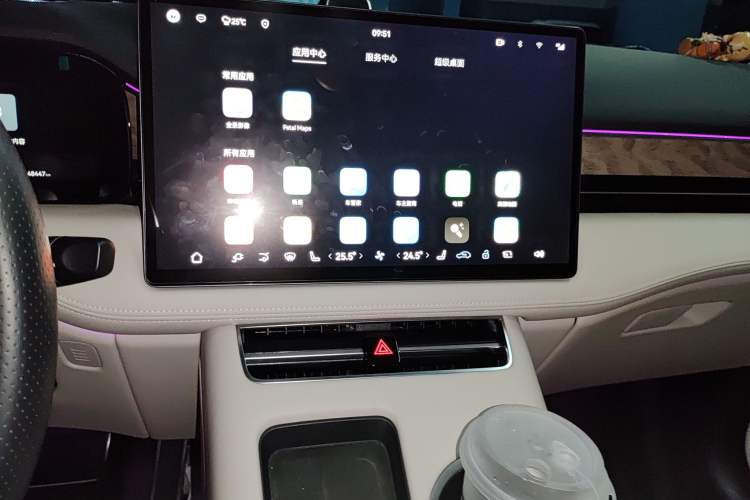 Used Hima AITO M5 2022 Range-Extended Rear-Drive Standard Version Audio And AC Panel