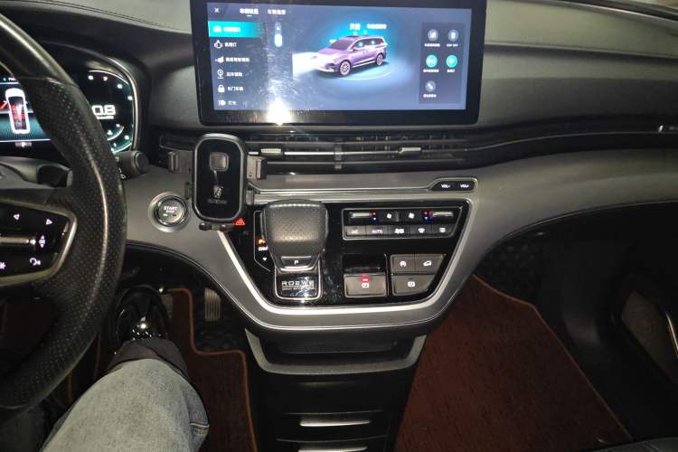 Used Roewe iMAX8 2021 400TGI Supreme Series Prestige Edition