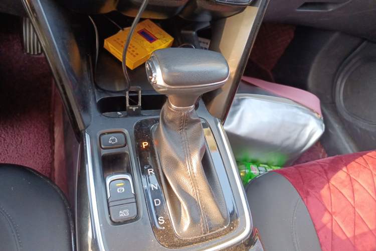 Used GAC Trumpchi GS4 2019 270T Automatic Two-Wheel Drive Luxury Smart Connectivity Model Gear Lever
